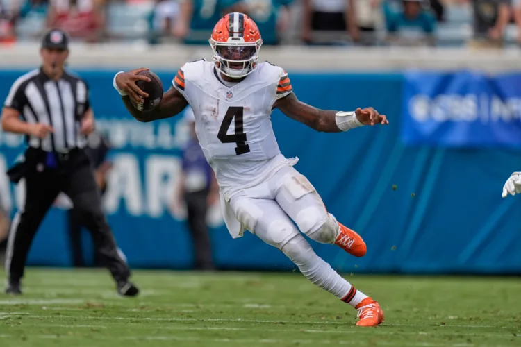 Watson not worried about job security, but focused on better start for Browns